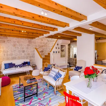 Apartment Domino 18 - Duplex Two Bedroom With View *
