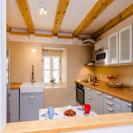 Domino 18 - Duplex Two Bedroom With View Apartment